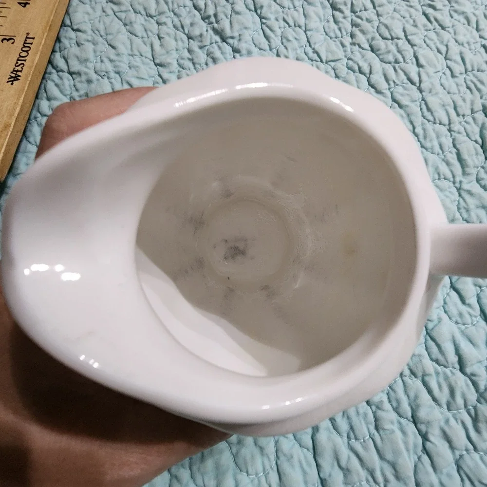 10 Strawberry Street White Ceramic Fluted Creamer Pitcher 4.5 Inch Stoneware